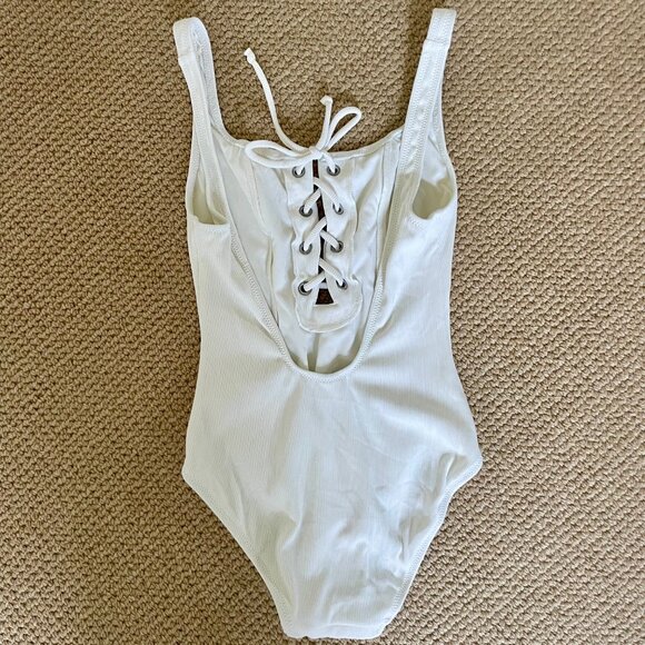 STAUD x Solid & Striped One-Piece NEW - Picture 4 of 6